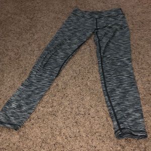 Black and white workout leggings